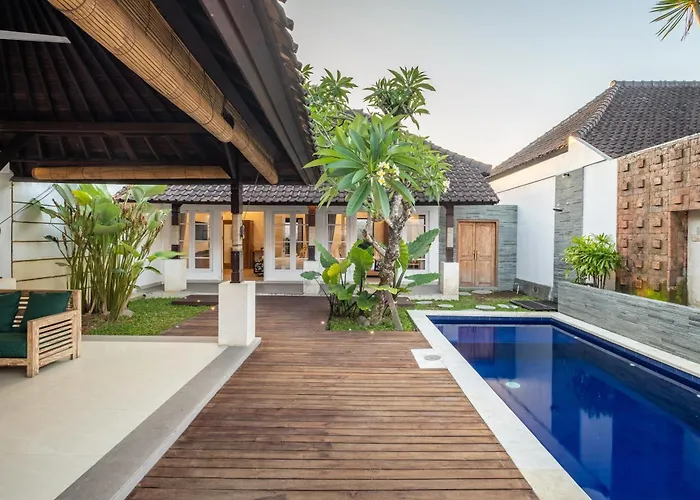 2 Bedroom Villa With Private Pool In Seminyak Bali With Bbq *