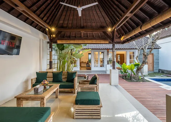 2 Bedroom Villa With Private Pool In Seminyak Bali With Bbq *